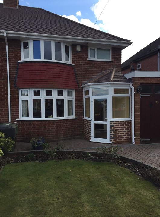 Resized (1) Curved Windows and Porch